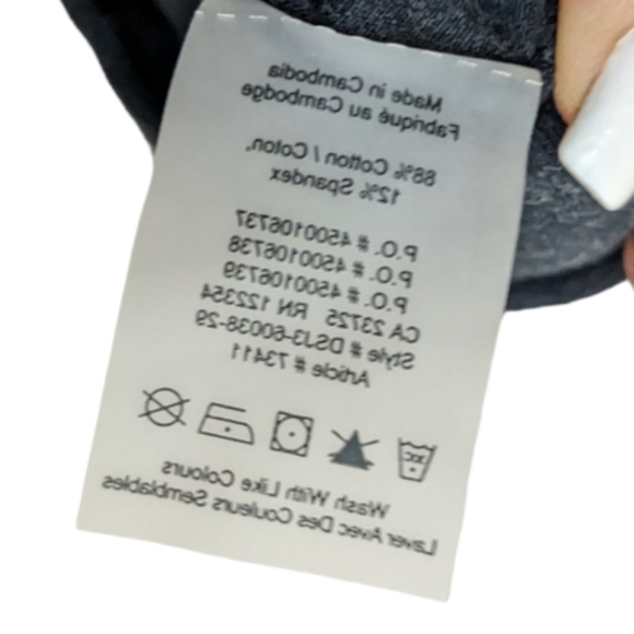 NWT Aritzia TNA Gray Equator 7" Shorts XXS Mid Rise 🌞 - Picture 9 of 9